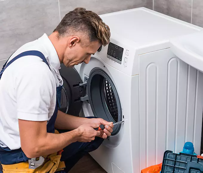Why Newtonville Laundry Operators Pick Newtonville Appliance Pro for Every Dryer Failure?